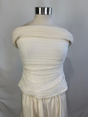 BCBG CREAM CRINKLE OFF SHOULDER TOP